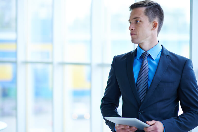 中小企業診断士に名刺は必須！人と差がつくポイントを指南